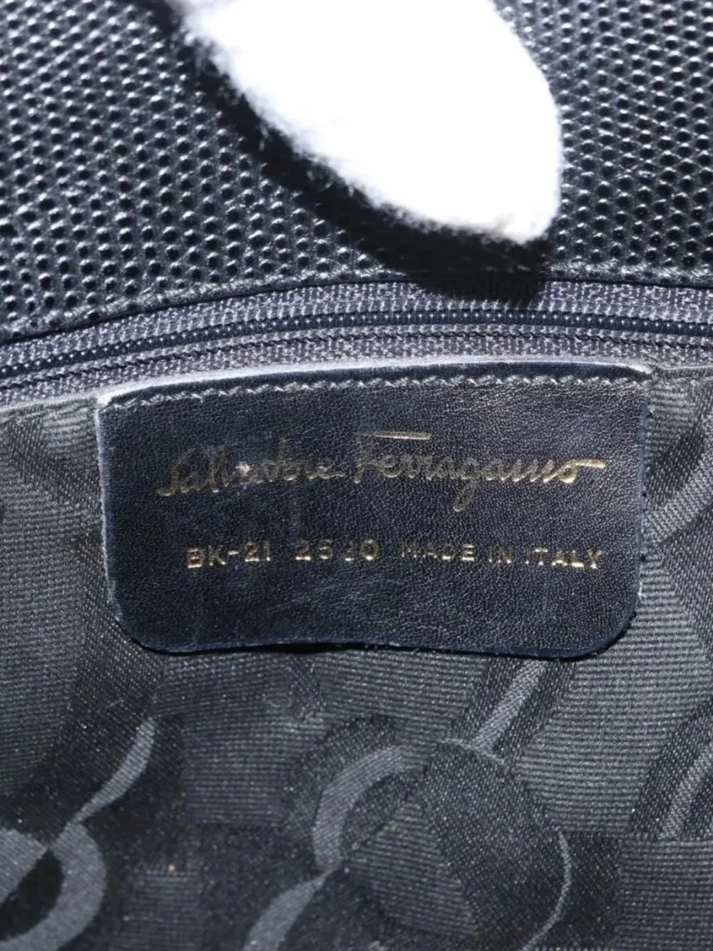 Salvatore Ferragamo Vala Tote Bag Leather Black Gold Auth gh1481